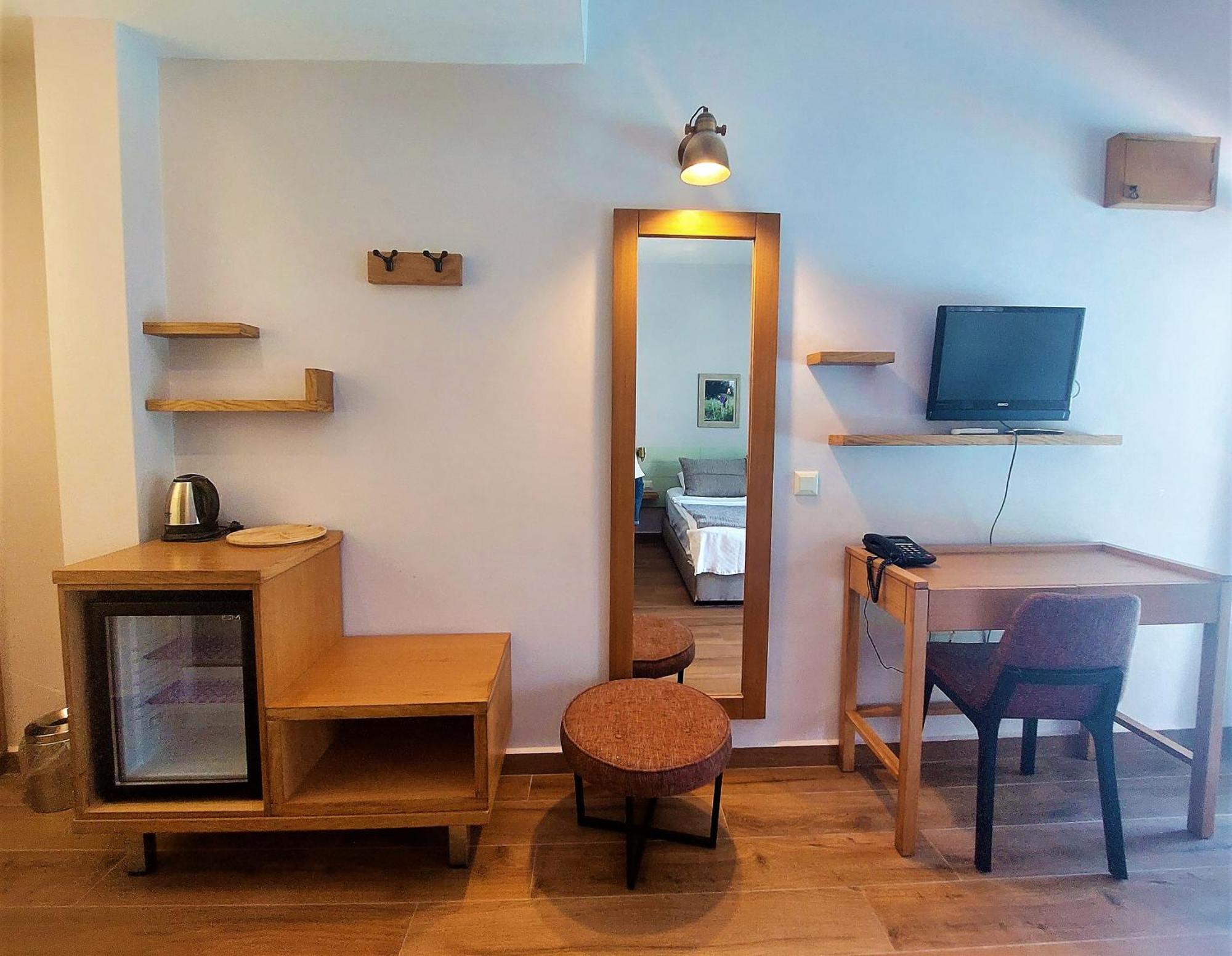 Hotel Gumusluk Room photo